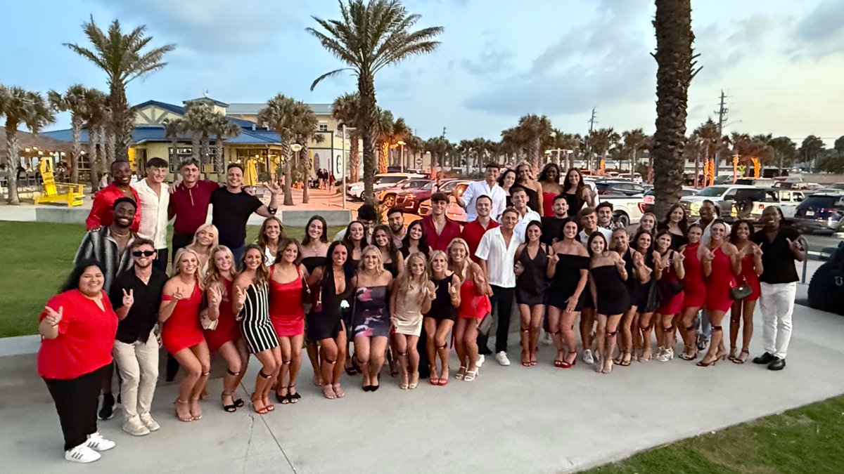 Beautiful evening for our Pre-Show #FAM dinner! #smarge #nationals