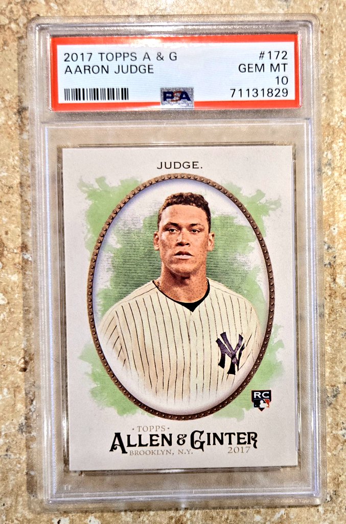 🚨🚨 ~ #UFC314 GIVEAWAY ~ 🚨🚨

✅️ Aaron Judge 2017 ROOKIE CARD
✅️ Perfect 10 gem mint condition

How To Enter:
1. Follow <a href="/KyleAnthonyUFC/">Kyle Anthony's UFC Betting</a>
2. RT &amp; Like post
3. Who wins Main Event, what round &amp; by submission or knockout

🍻 

GOOD LUCK!!