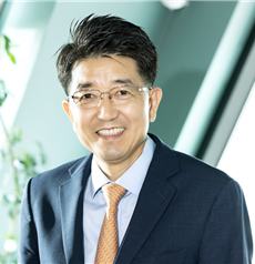 IBS Director HYEON Taeghwan Receives the International Alumni Award from the University of Illinois

ibs.re.kr/cop/bbs/BBSMST…