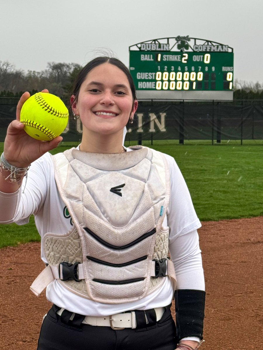 SoftballCoffman's tweet photo. One run scored in the entire game tonight against Orange and it was Cam’s 💣!!! Way to get the win, Rocks💚 https://t.co/X3hsyUplsb