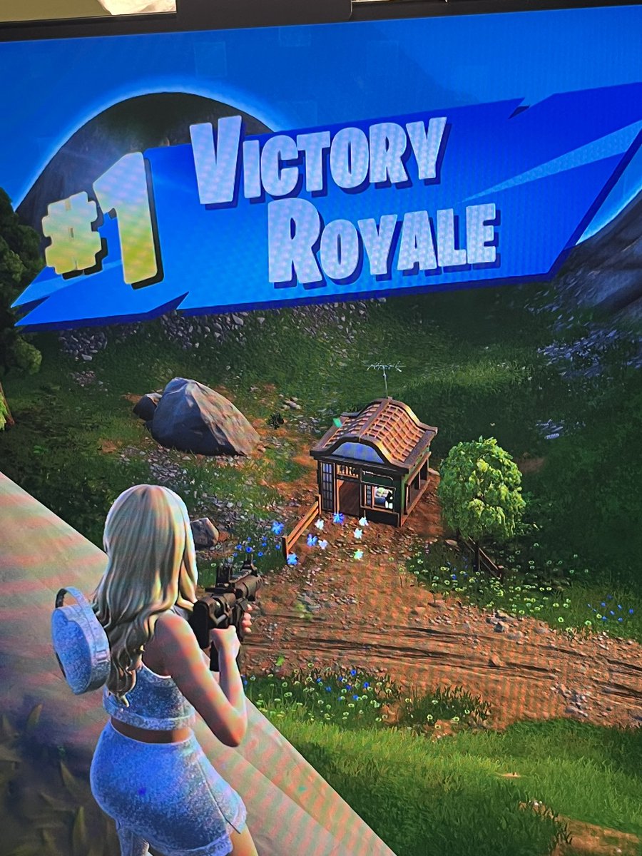 Downloaded Fortnite for Sabrina Carpenter and I fear the monster I am becoming