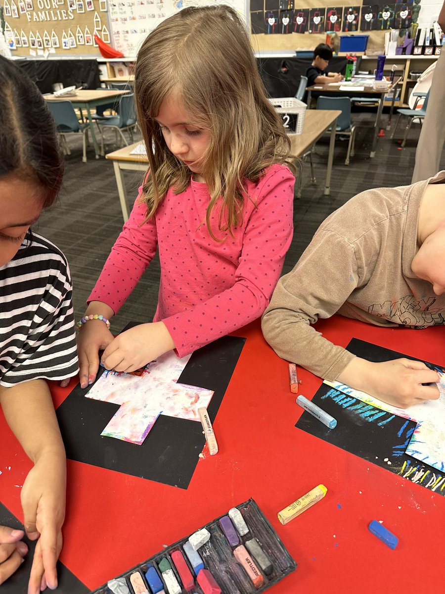 Miss.Elliott tweet media