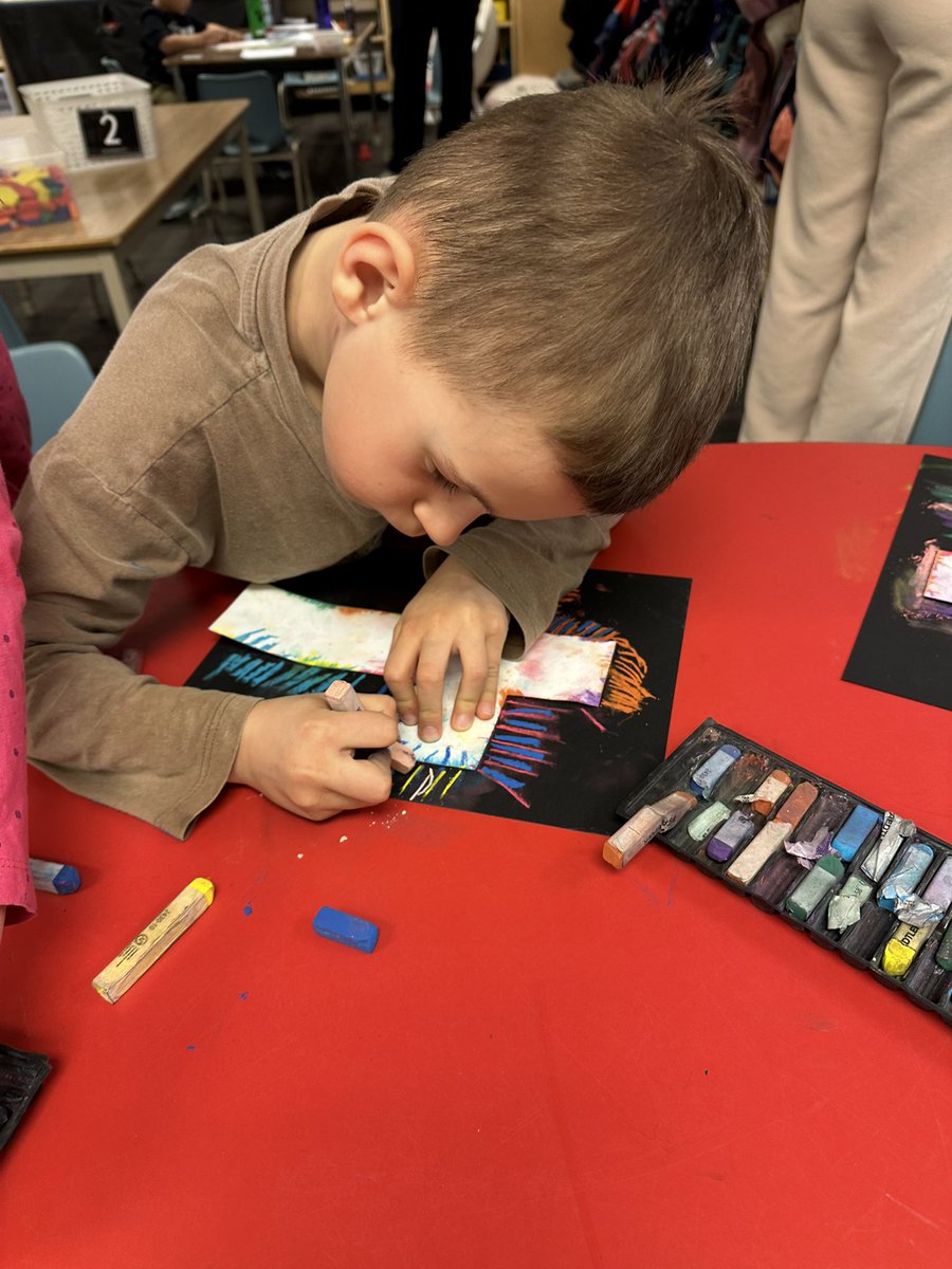 Miss.Elliott tweet media