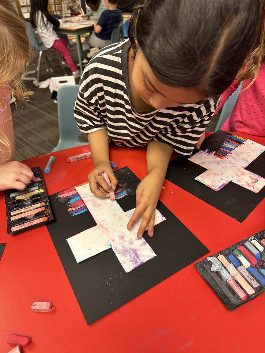 Miss.Elliott tweet media