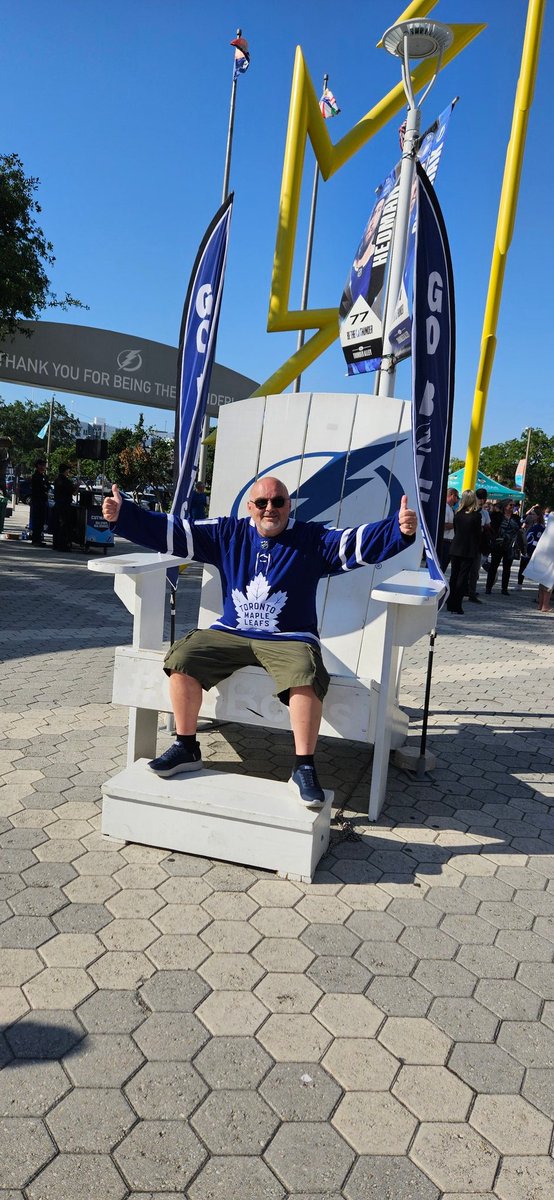 Paulche's tweet photo. #Bolts https://t.co/XaqfLfeT2q