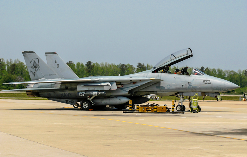 gonzaconti_18's tweet photo. #Grumman #F14 #Tomcat #VF101 #GrimReapers #UsNavy https://t.co/WpepZmJXwR