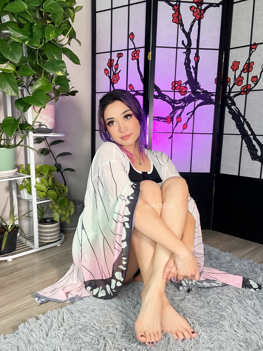 Jane Beeb tweet media