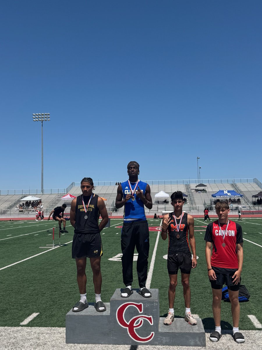 Christian Dupree breaks the Clemens school record of 6'9" set in 1985 by A. Orlowski. He cleared 6'9 1/4" to break the record and then broke the record again by jumping 6'10". Congratulations Christian!