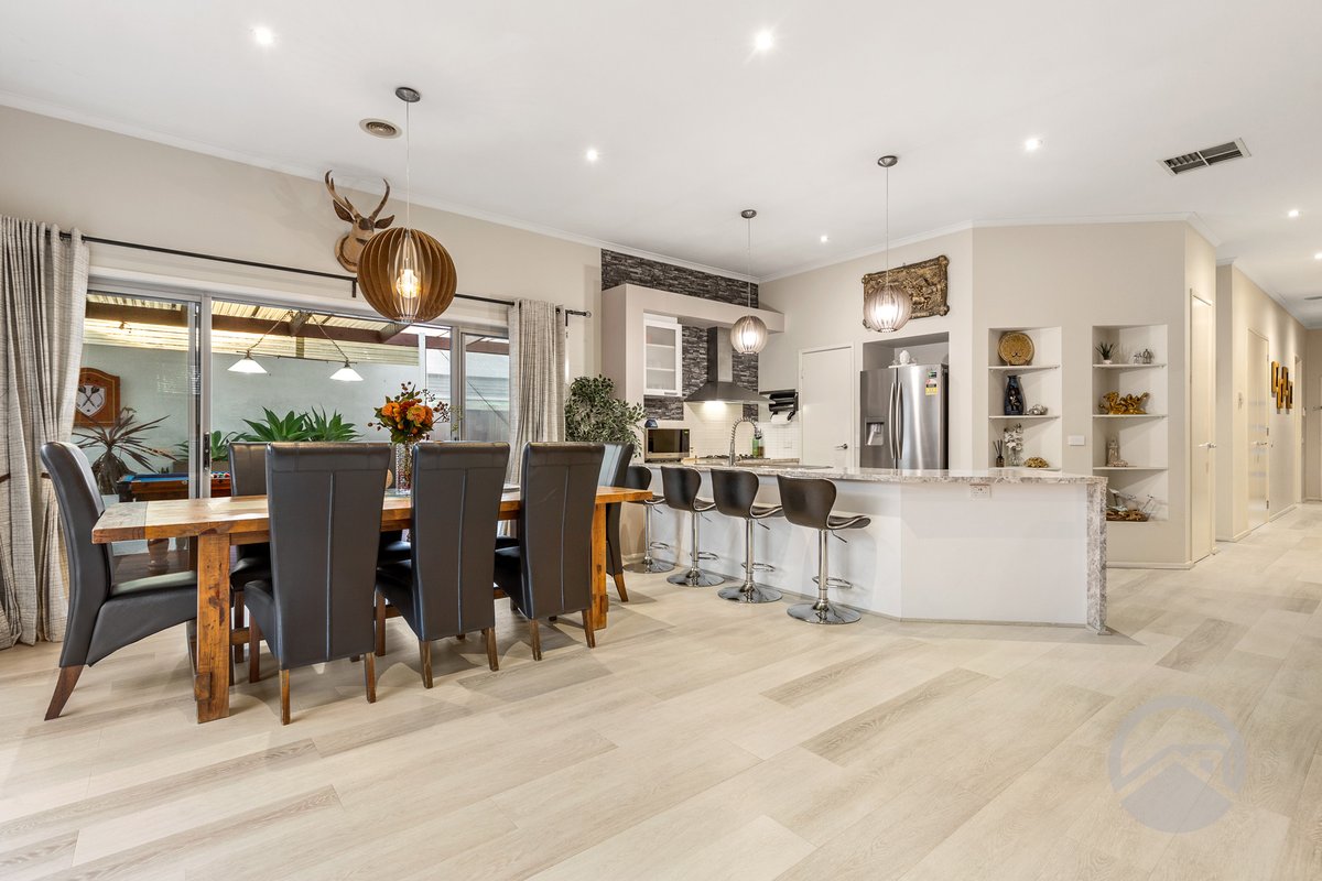 ETreonze's tweet photo. OPEN HOUSE - Saturday 12/04/25 at 1.00pm - 1.30pm.
We’d love to welcome you to our open home at 1 Fallingwater Drive, Pakenham! Come by and explore this beautiful property in person #FirstHomeBuyers #OpenHomeAlert #StepIntoHomeOwnership #HomeGoals #PropertyForSale #Fallingwater https://t.co/t5X9kwG2v1