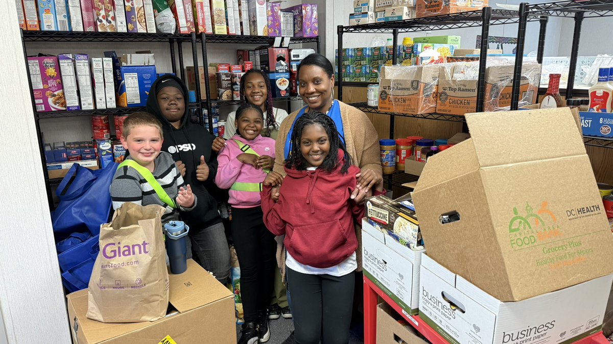 Mrs. Ackerman tweet media