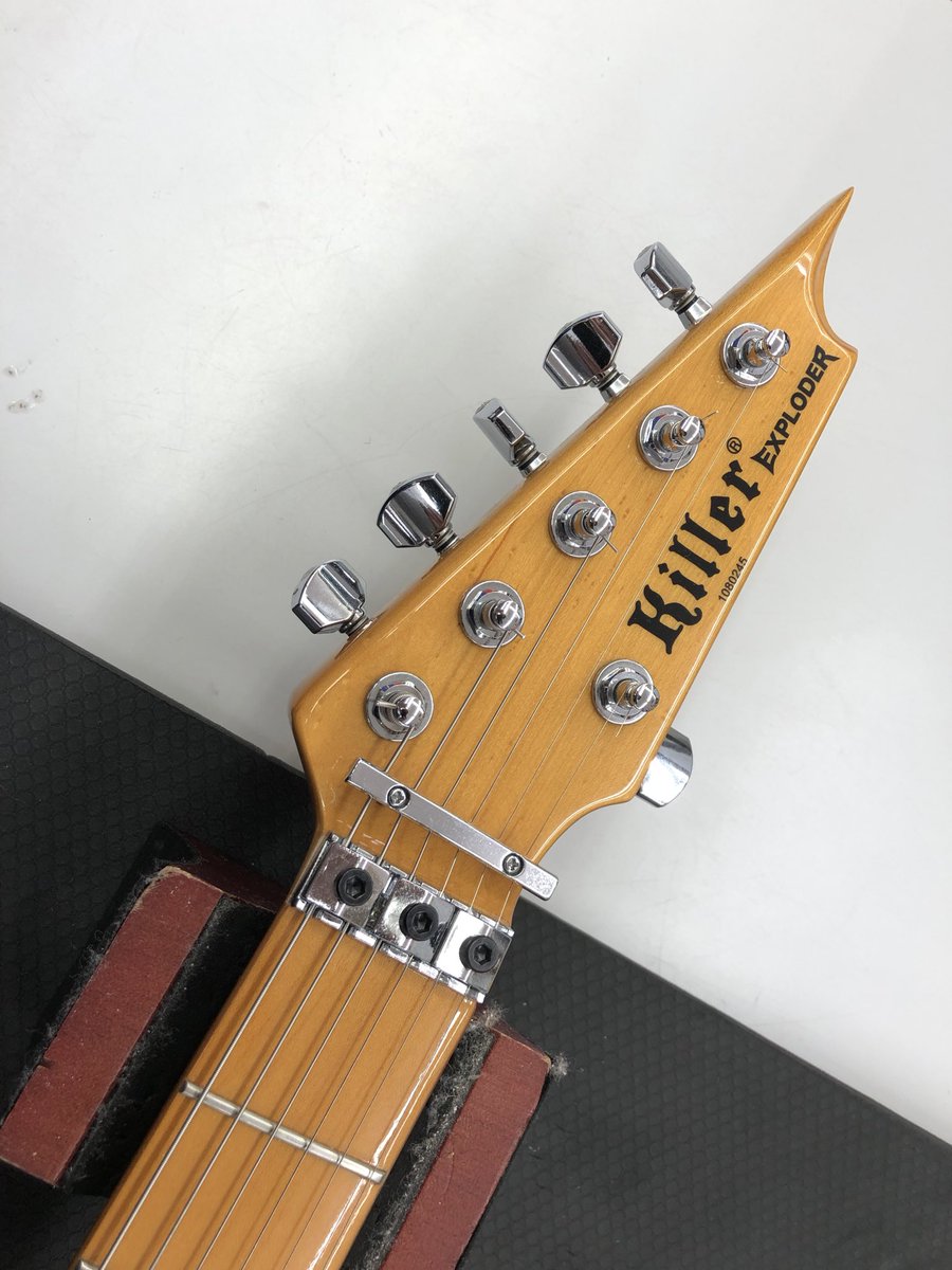 HARD_HIROSAKI's tweet image. みなさまおはようございます！☀️

本日はこちらから！
グロスのブラックがクールなエクスプローダー‼︎🐦‍⬛

ばっちりクリーニング・調整してから出撃です‼︎🔥
ぜひチェックしに来てくださ〜い‼︎👀

#ハードオフ弘前店
#Killer #Exploder
#相変わらず刺さりそうですﾈ