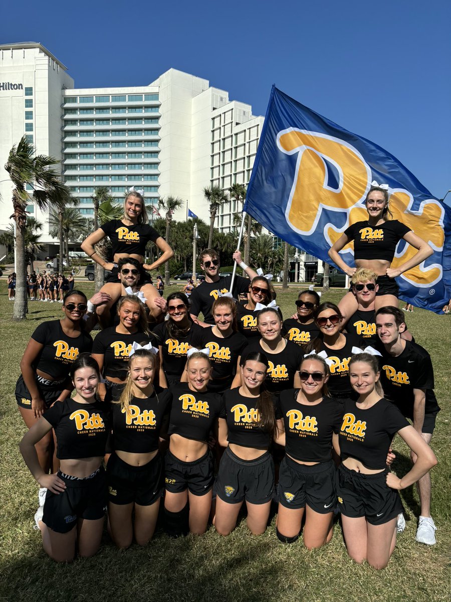 Let’s hear it for #Pitt as <a href="/Pitt_Cheer/">Pitt Cheerleading</a> <a href="/Pitt_DT/">The Pitt Dance Team</a> and <a href="/ROCthePanther/">ROC</a> have arrived in Florida for Nationals! #H2P <a href="/WTAE/">WTAE-TV Pittsburgh</a>