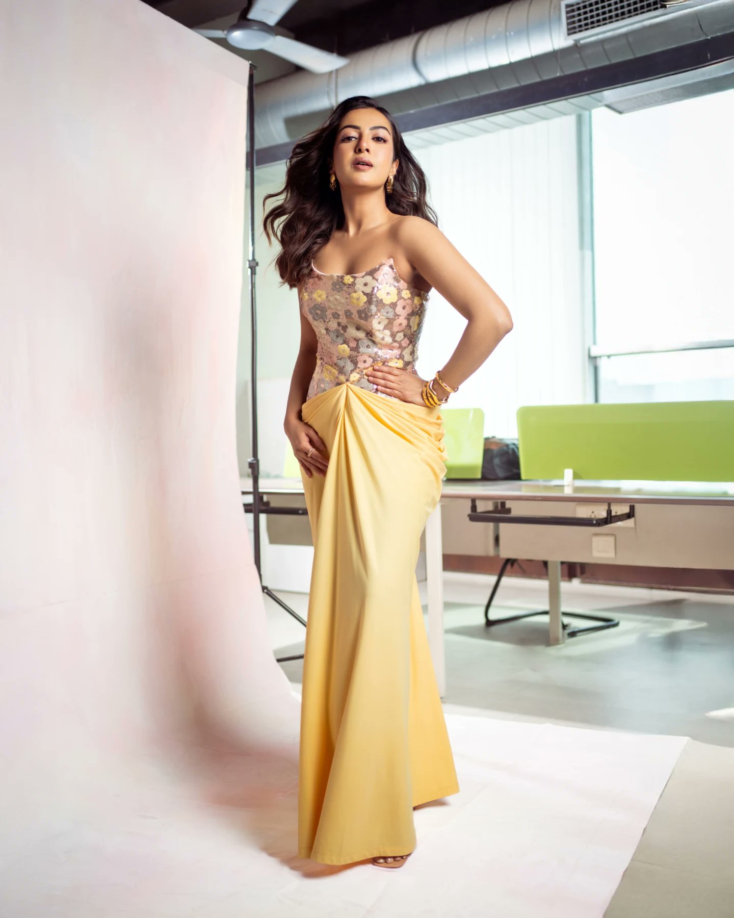 GoIwEznXoAErSuQ?format=jpg&name=large