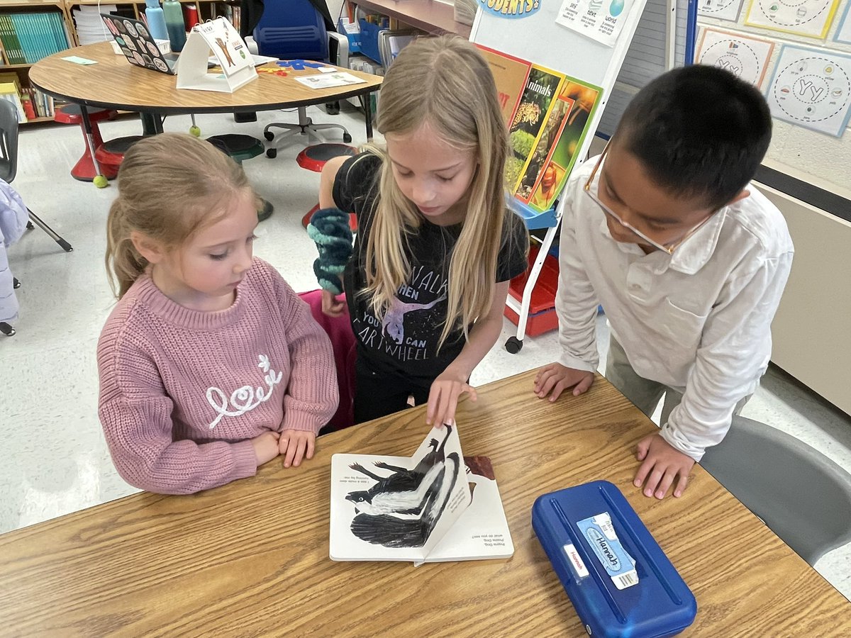 More reading buddy fun!❤️ <a href="/LittleRiverLCPS/">Little River ES</a>