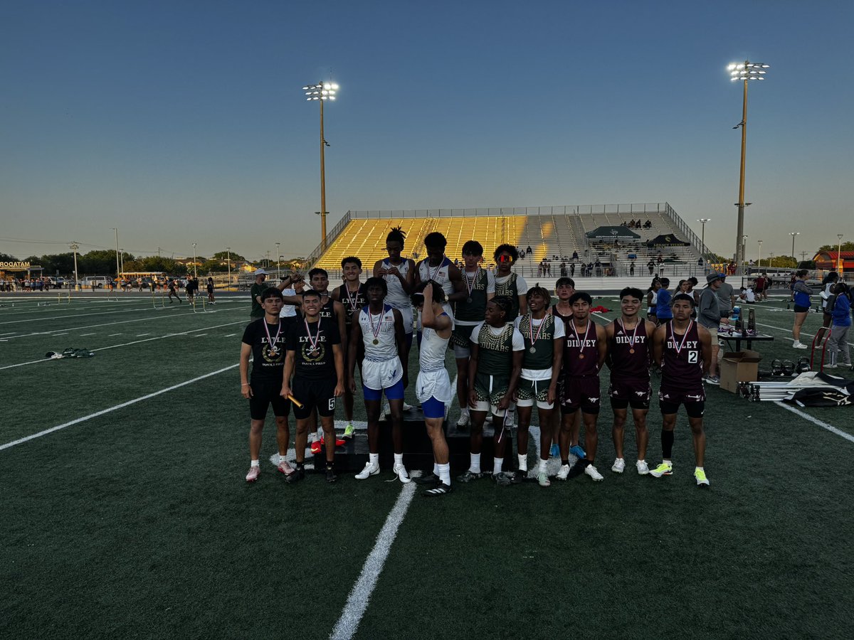 Lori Wilson🖤☠️💛 tweet media