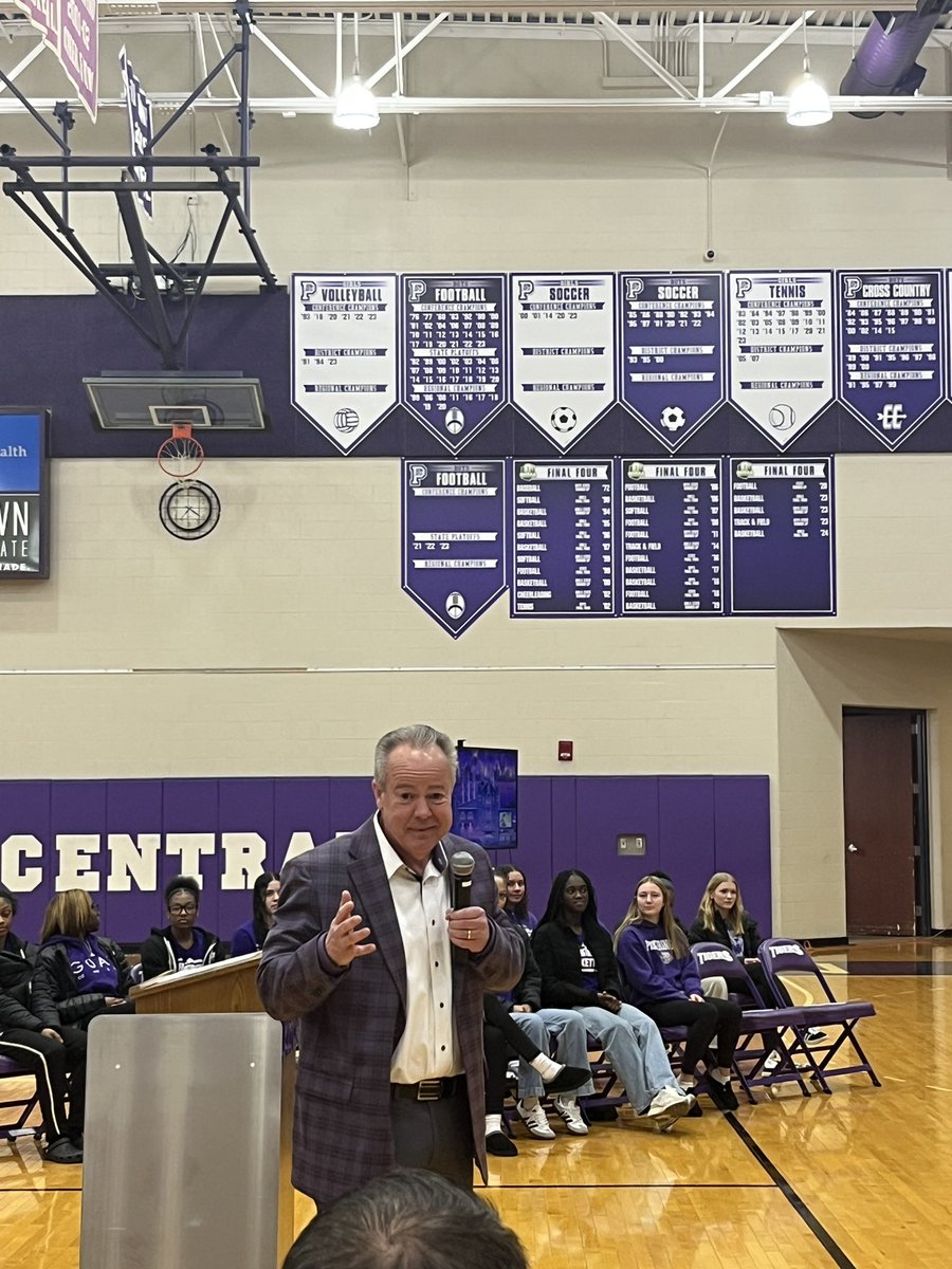 Great night celebrating the Lady Tigers 8th State championship tonight. Thank you Senator Schaffer, Mayor Gray, and Interim Superintendent Dr. Scott Hunt for the remarks tonight. #TigerUp