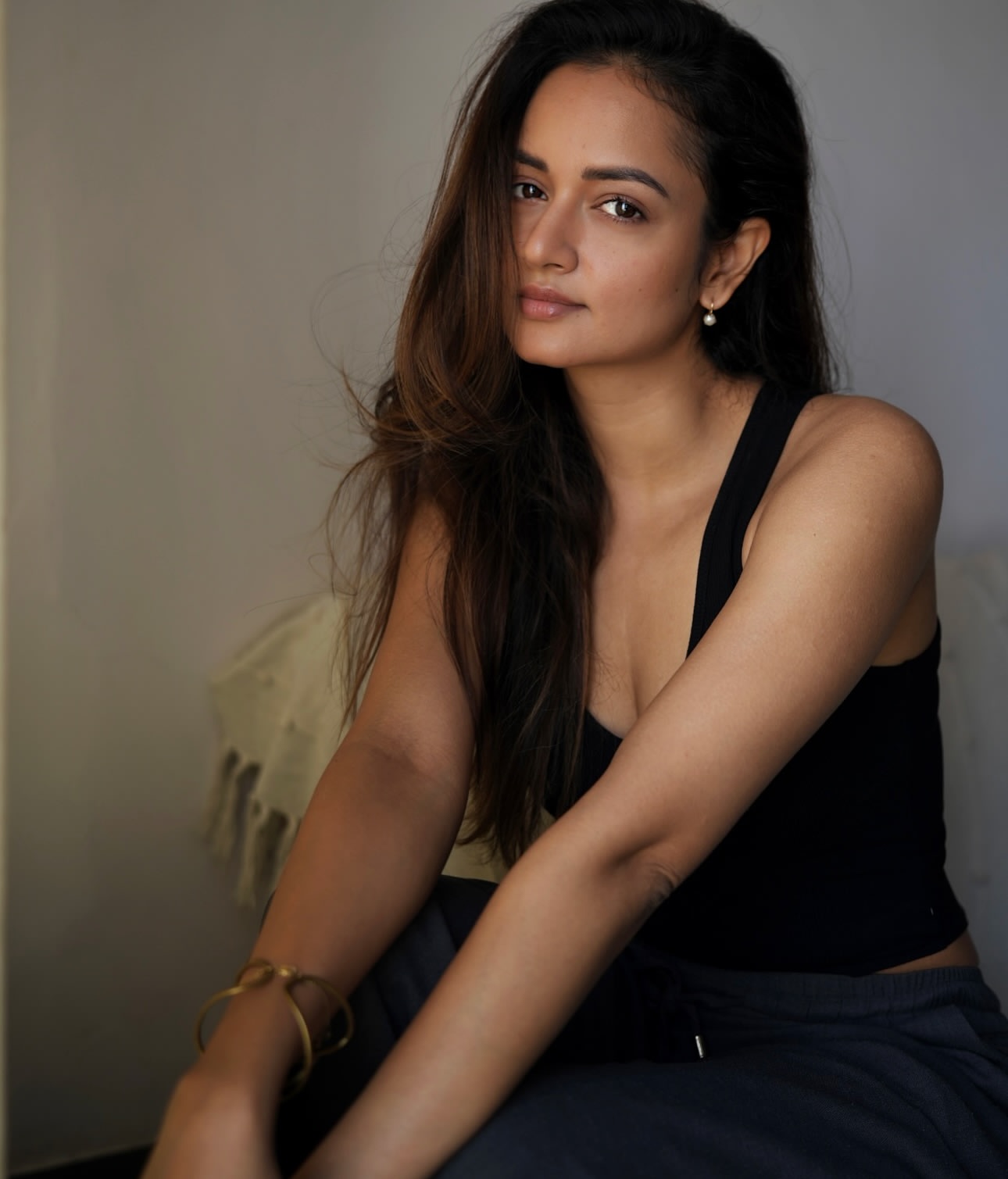 GoIy36QXQAAzFX8?format=jpg&name=large