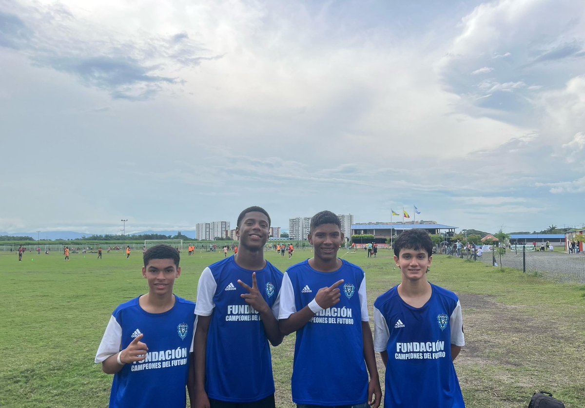 CyclonesCali's tweet photo. Gran triunfo de nuestra 2.010 en una nueva jornada de @lifutbolvalle 🇪🇪

Fue 1-5 vs #EnvigadoPalmira mostrando buen juego colectivo y actitud⚡️

Los goles:

Kevin Cossio (ext-2.010)⚽️⚽️
Denilson González (vol-2.011)⚽️
Juan García (vol-2.010)⚽️
Andrés Valencia (extremo-2.010)⚽️ https://t.co/Yx3f3mo8T6