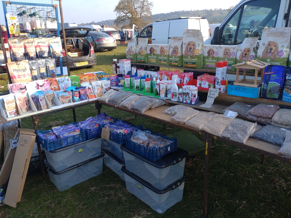 AmazonAquatics1's tweet photo. First #duffield #carboot of the year and what a #glorious #morning plenty of new stock at great prices as normal https://t.co/fSwxmlDpaD