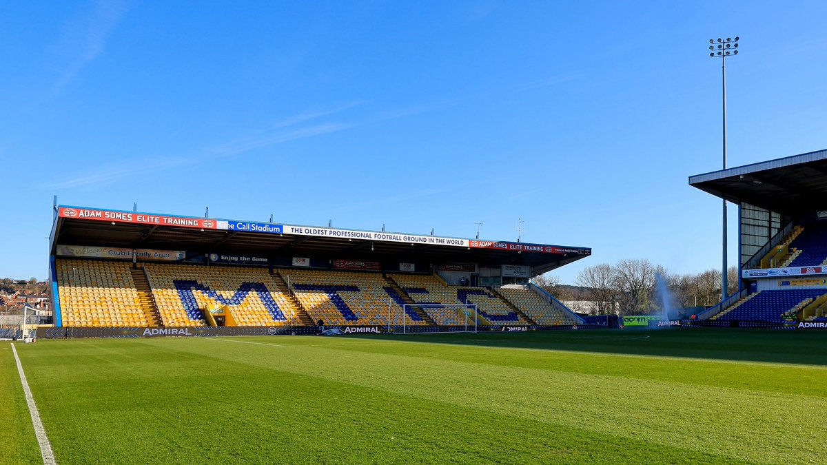 tdurbo's tweet image. The groundsman again. These pics are ace 👏🏻👏🏻👏🏻
And they look fantastic on my #FM22 savegame that I still refuse to upgrade from. Lovely lighting