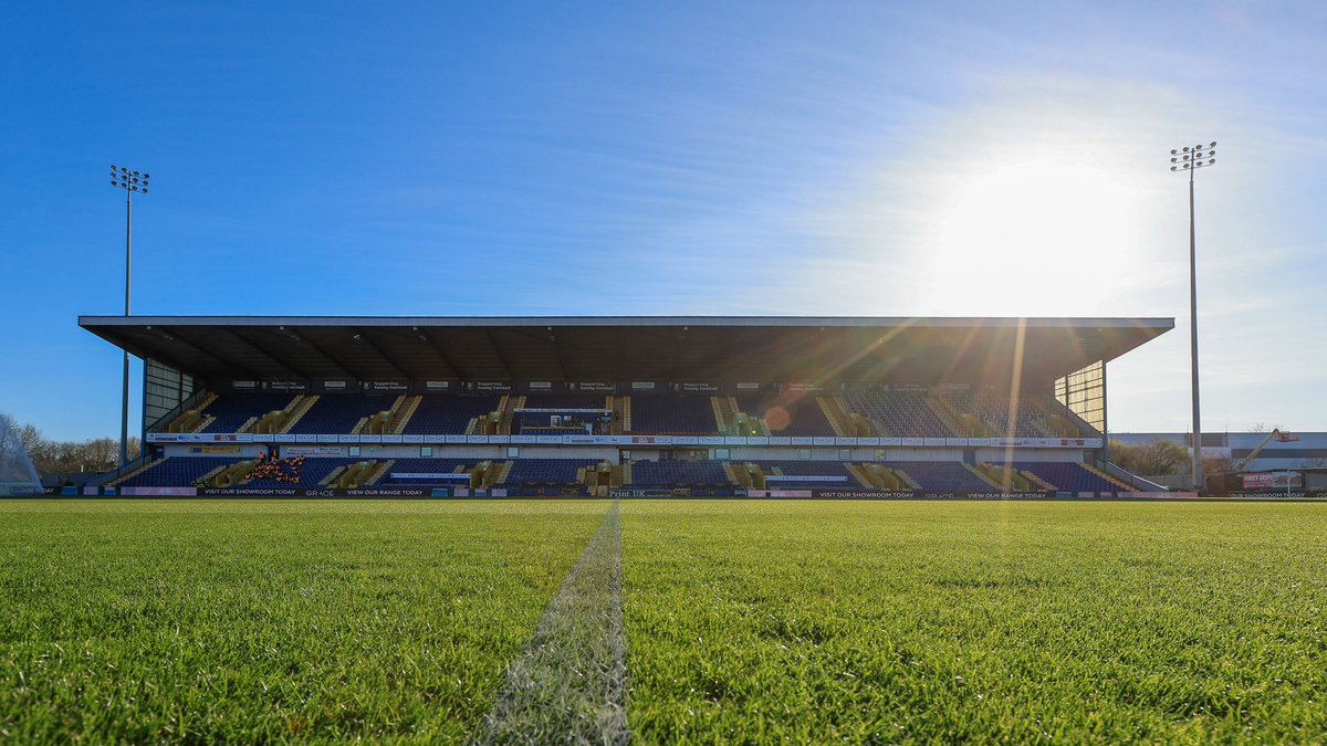 tdurbo's tweet image. The groundsman again. These pics are ace 👏🏻👏🏻👏🏻
And they look fantastic on my #FM22 savegame that I still refuse to upgrade from. Lovely lighting