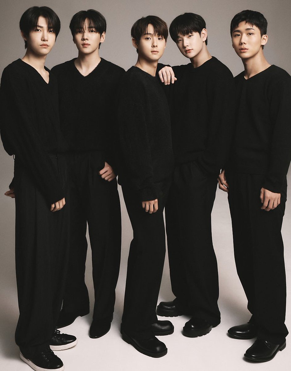 jaechatn's tweet photo. Each of us has our own style, but when we’re together? That’s when the magic really hits. We’ve grown, we’ve leveled up, but the bond’s still tight. https://t.co/3ok3OiWRnQ
