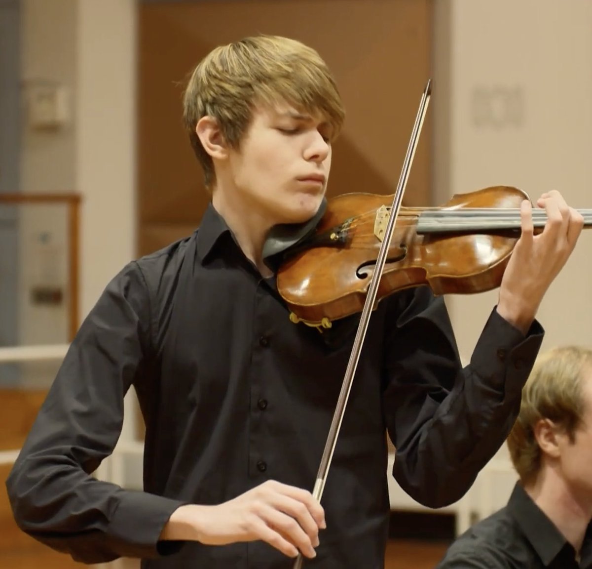 Our brilliant young violin soloist in Mozart's Concerto no. 3, next Sunday night at Smith Square, is Edward Walton