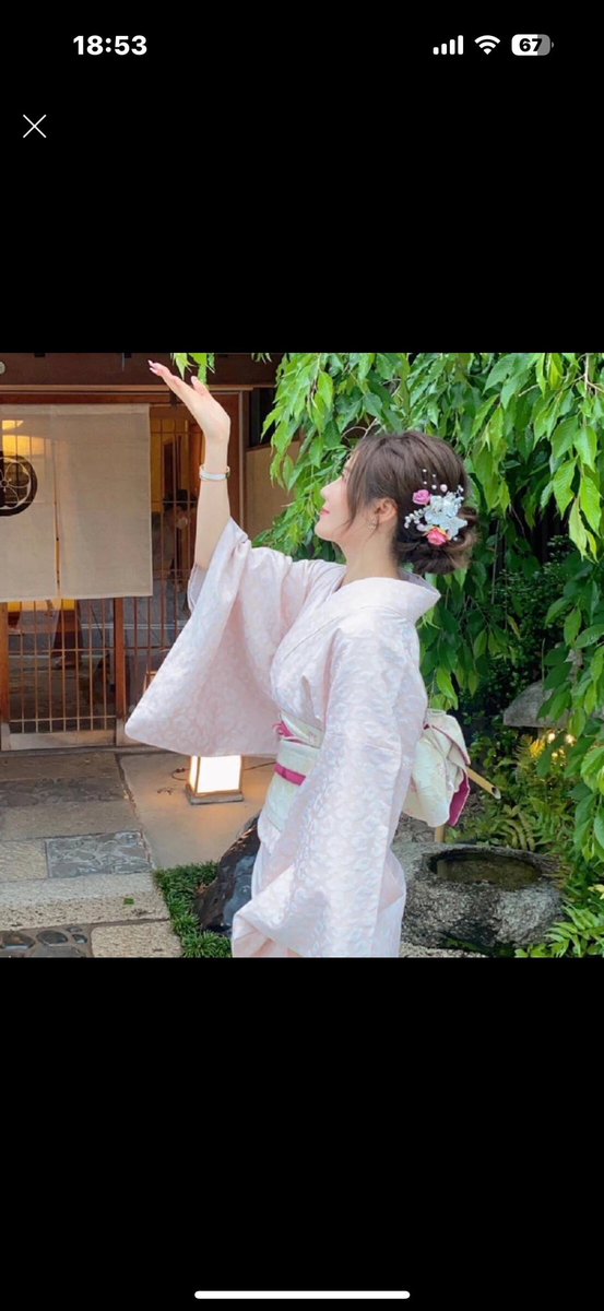 crows762885931's tweet photo. 着物姿の女性が奈月、右側がミアと言います。金の先物取り引きの詐欺集団です。巧みな言葉で騙して来るので、気をつけ下さい。 https://t.co/9GIXK1qVSC