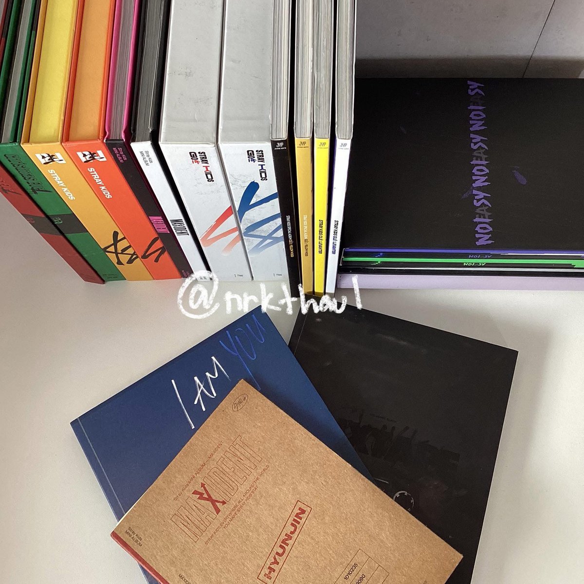 nrkthaul's tweet photo. wts lfb ph skz qyop

unsealed albums
- noeasy (5pc stock)
- the rest last stock

⩩ ˳ straykids christmas evel in life go live maxident cle yellow wood levanter i am you mixtape maxident hyunjin https://t.co/2VDhwq25Tr