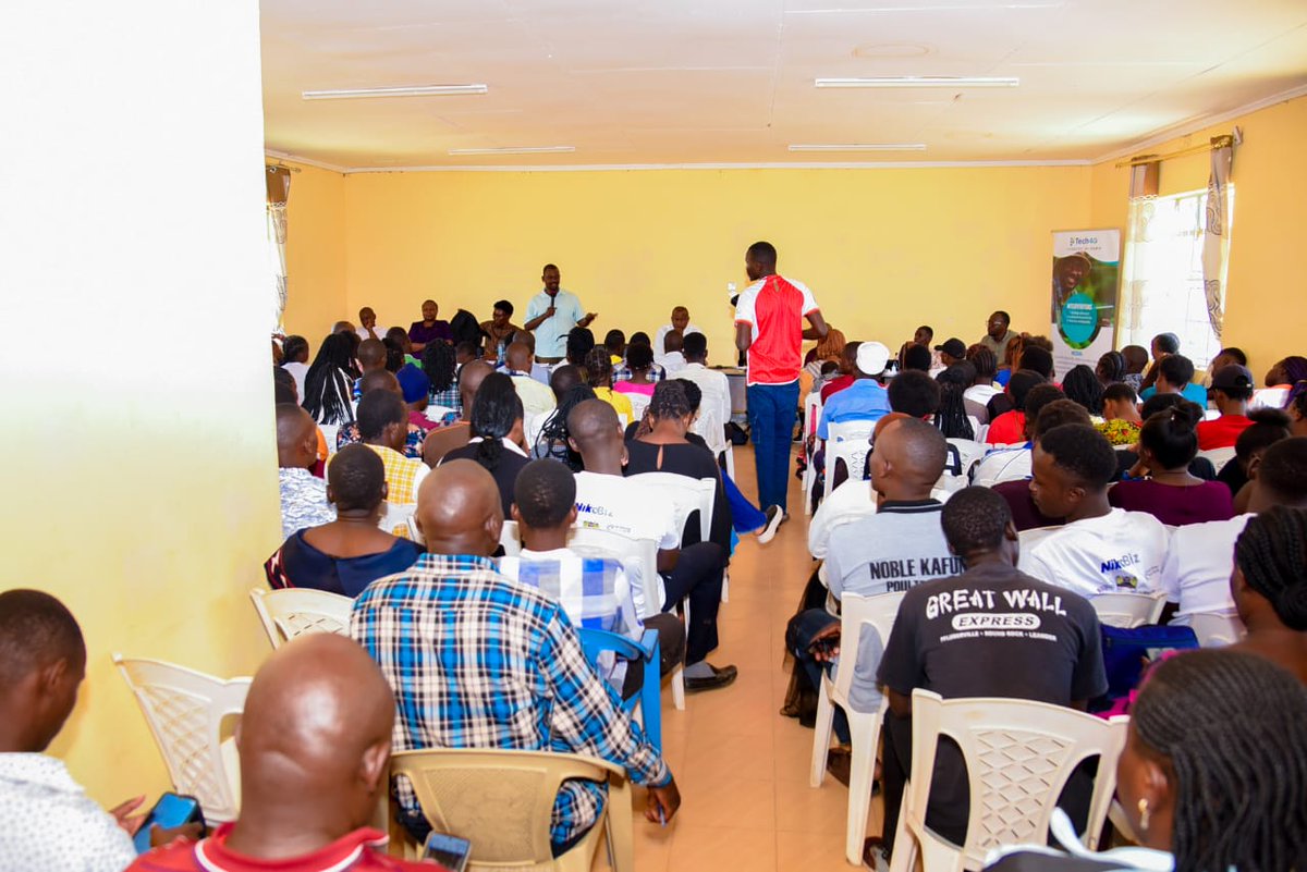 Itsnyake60's tweet image. With 150 computers now powering Mandera’s ICT hubs, a digital revolution is underway, providing residents with unprecedented access to technology and the skills needed to thrive in an increasingly connected world. #DigitalAccessProgramme @UKinKenya @KICTANet