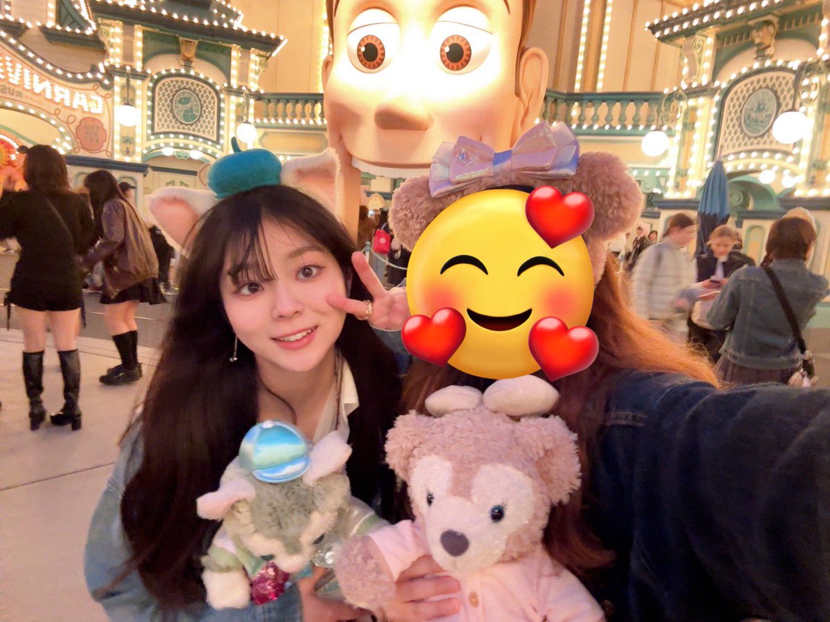 本年度も始まりましたぁ。（だいぶ遅刻。笑）

グッズ初日にインパして、推し活しましたよぉ〜😽ｼﾞｪﾗｯ
#声優　#ディズニー　#dヲタ　#ジェラトーニ　#カラフルハピネス  #推し活　#推し事