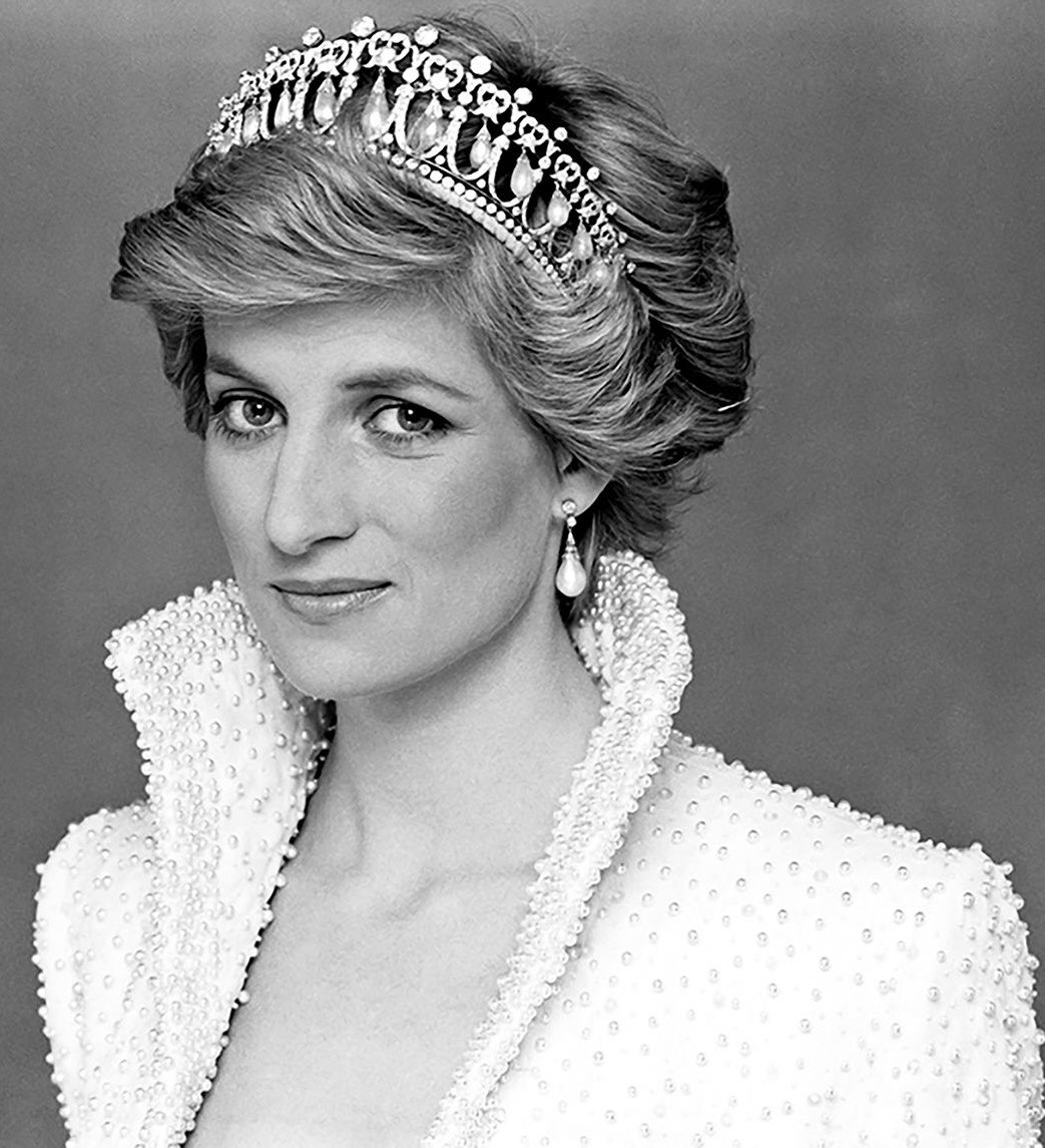 😂Navigated 50 year love affair? Here’s the tea Charles married Diana 44 years ago so this love affair with Camilla was navigated by adultery☕️. You’re not going to rewrite history on our watch💅🏽

Look I’m all about love so ‘Happy anniversary to Princess Diana’s wasteman of a