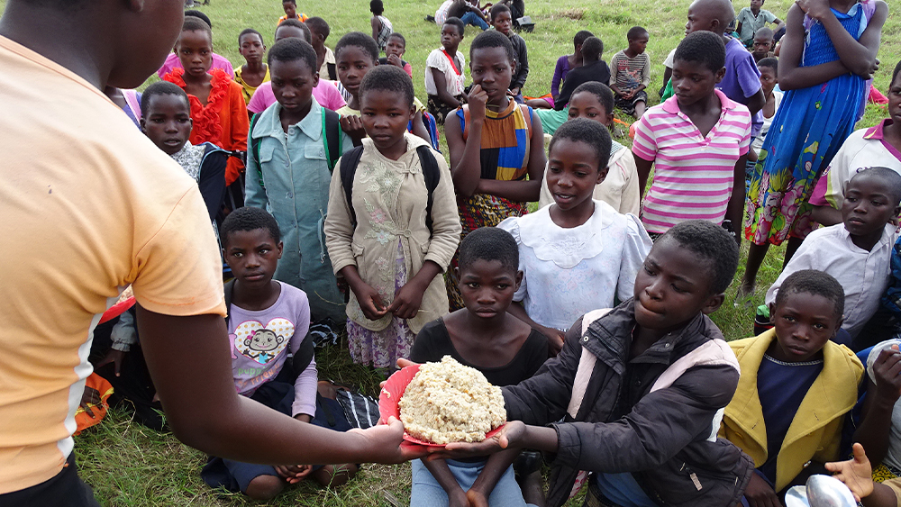 La prosperidad compartida ✨ es una aspiración que permitiría a la humanidad superar la actual crisis medioambiental, económica y social 🌱💰🤝. Se trata de avanzar juntos 👣, promoviendo un modelo más justo y sostenible.

🙏 Por eso, nos sumamos a la propuesta del #PapaFrancisco