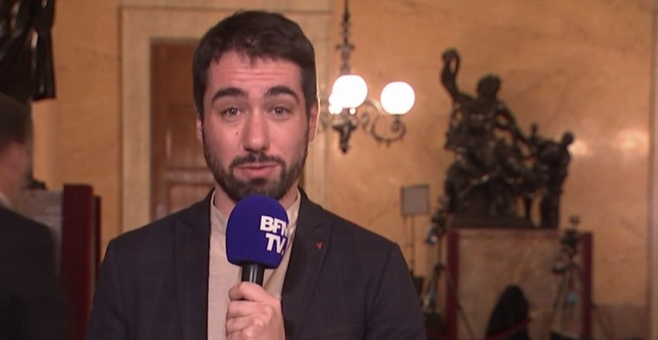 __Verlaine__'s tweet photo. Nous sommes le 10 avril 2025 et @AndyKerbrat, élu LFI, interpellé le 17 octobre 2024, il reconnaîtra avoir utilisé 25 000 € d'argent public pour s'acheter de la drogue, est toujours député  de la 2e circo de la Loire-Atlantique...
Ainsi va la France qui cogne les gueux mais protège le système.
😡