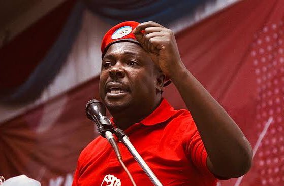 TAARIFA KWA VYOMBO VYA HABARI.

M/Mwenyekiti wa CHADEMA Bara, Mhe. <a href="/HecheJohn/">John Heche</a>, atazungumza na vyombo vya habari leo saa 5 asubuhi mjini Songea katika Ofisi za Chama zilizopo eneo la Mfaranyaki. Katika mkutano huo, atatoa maelezo kuhusu kukamatwa kwa Mwenyekiti wa CHADEMA Taifa..