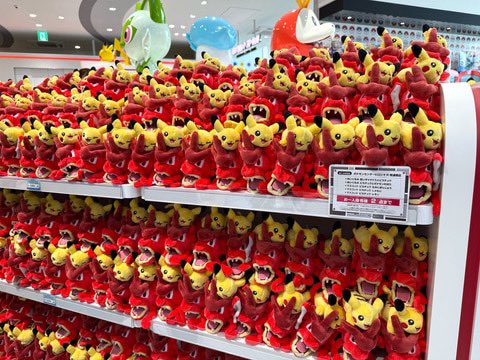 リニューアルした「ポケモンセンターヒロシマ」の店内&グッズを撮り