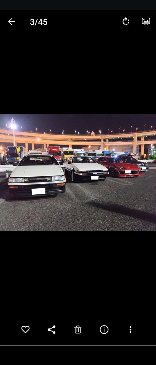 Hiro86_LEVIN's tweet photo. 昨日、洗車後にドライブしながら寄ってみたら、少しずつ増えていきました（笑）

しかも、皆さん若い方ばかり💡
若いって良いなぁ〜🎶

#AE86  #toyota #hachiroku #4ag #corolla #levin #trueno #ae86levin #ae86trueno  #japan  #daikoku #rx8 #mazda https://t.co/wOzJxs7dki