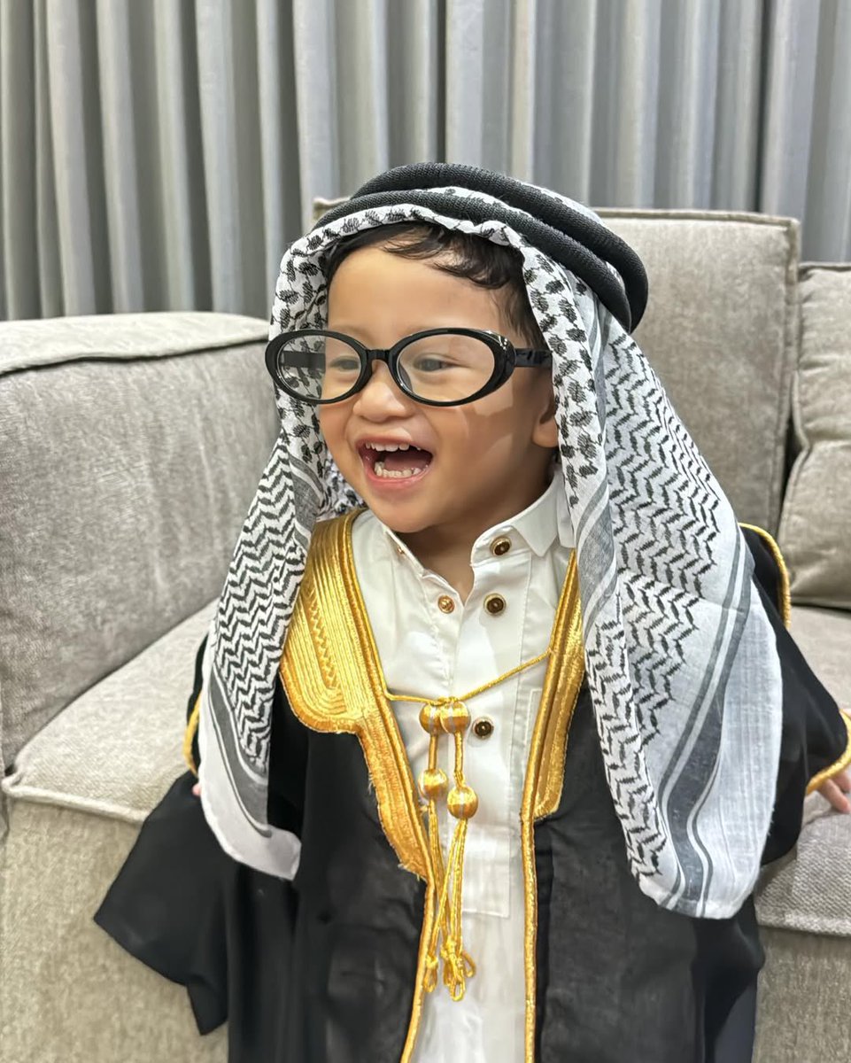 ElNgaum's tweet photo. ya habibi. 😎 https://t.co/DMVIPlR0fZ