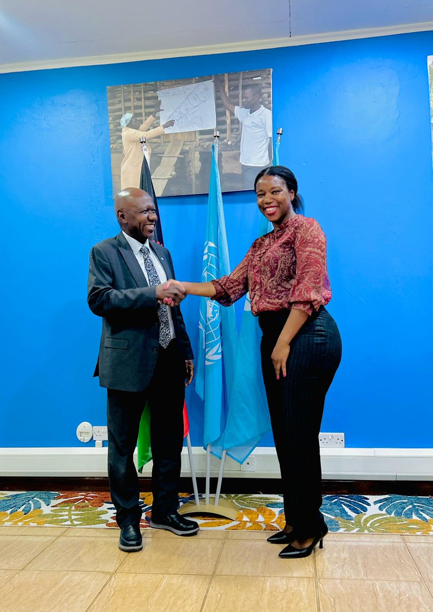 FAOMalawi's tweet photo. FAO Representative a.i in Malawi, @BabaganaAhmadu, met with @IFAD Malawi Country Director, @bernie_mudhe to, among other issues, discuss ways of strengthening collaboration between the two agencies. Currently, FAO & IFAD are working together on the #EbAM project https://t.co/LY1xjKQ5kj