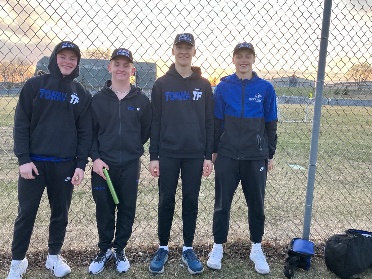 Jordan Gleason, Nolan Johnson, Lucas Ginskey, and Jack Hawkins crush the competition in 4x400 relay at Eastview meet! Nice hats boys!