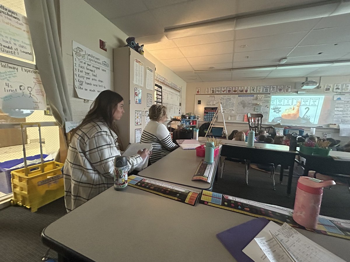 vickilwilson5's tweet photo. It was such a rewarding day supporting Grosse Ile in conducting strength-focused #instructionalrounds. Everyone wins when we reinforce/validate our effective practices and learn from each other.
#LeadWithRounds @dbc_inc @nicolegarza27 @MicheleBarring5 https://t.co/HRHkTnonFU