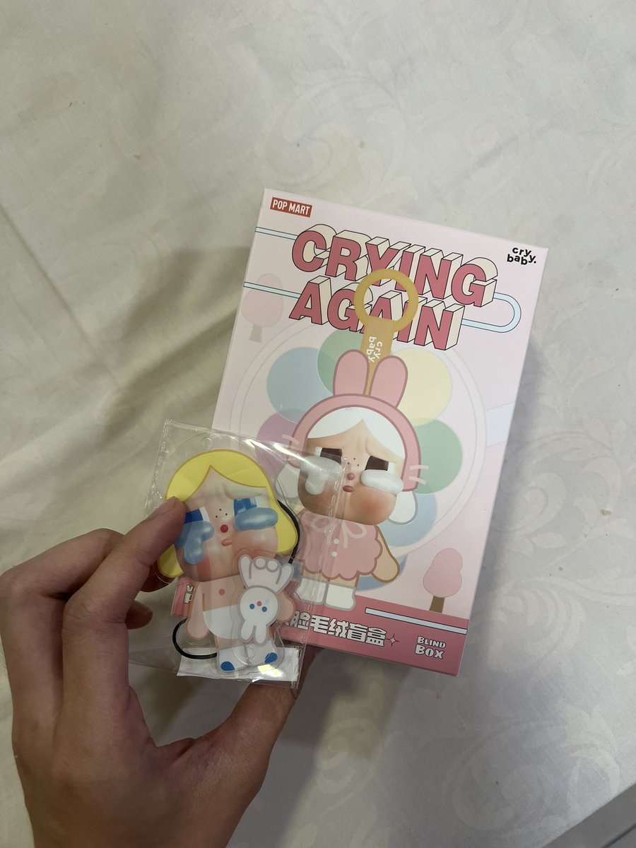 vinalola's tweet photo. Hai wts super secret crying again by pop mart! DM me for price
Kemarin satu hoki kepakai waktu tengah malam jaga dan checkout popmart di 🍊
Beginner’s luck? https://t.co/ly9jdg2Qc2