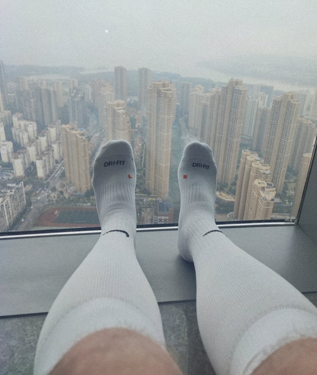 EnjoySocks's tweet photo. Do you like my soccer socks?

#malesockfetish #malesockedfeet #malesockmodel #malesockworship #malesocklover #mensocks #mensockfetish #mensockedfeet #mensocklover #socks #gaysocks #whitesocks #gaywhitesocks #gaymalesocks #gaysockfetish https://t.co/fNCdVT2ep3