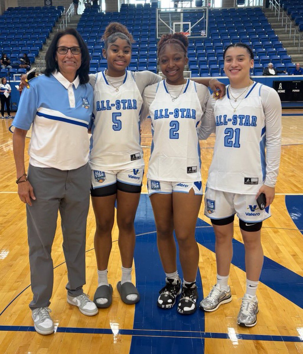 🚨Coaching News!🚨

A legendary coach is hanging it up. After 38 yrs on the sidelines <a href="/GirlsJudson/">Judson Girls’ Basketball</a> HC Christina Camacho is retiring. 

A monumental coaching figure:
✅826 wins
✅6 State Tourney appearances
✅USA WBB Coach

The HS Bball sidelines will not be the same 🙏🏽🫡 #ACHGBB