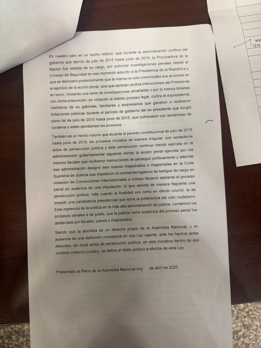 Janine Prado tweet media
