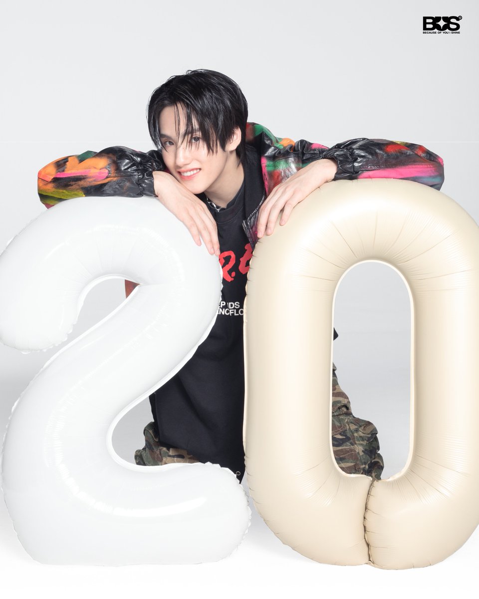 📸✨❄️

#HappyPHUTATCHAIDay
#PHUTATCHAI
#BUSbecauseofyouishine