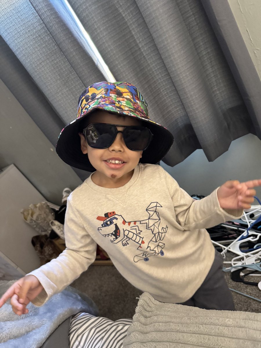 Arizona Fleming ES (@afe_stars) on Twitter photo So today was wear 90s accessories! The nostalgia was real! This week has been so much fun!!! Dr. Lewis, the celebration continues!!! ๐ฉท๐
๐๐๐๐๐
<a href="/PrincipalSYoung/">SheNee Young Baker</a> <a href="/LewisDontee/">Dontee Lewis</a> <a href="/MoranSof/">SofMoran</a> So today was wear 90s accessories! The nostalgia was real! This week has been so much fun!!! Dr. Lewis, the celebration continues!!! ๐ฉท๐
๐๐๐๐๐
<a href="/PrincipalSYoung/">SheNee Young Baker</a> <a href="/LewisDontee/">Dontee Lewis</a> <a href="/MoranSof/">SofMoran</a>