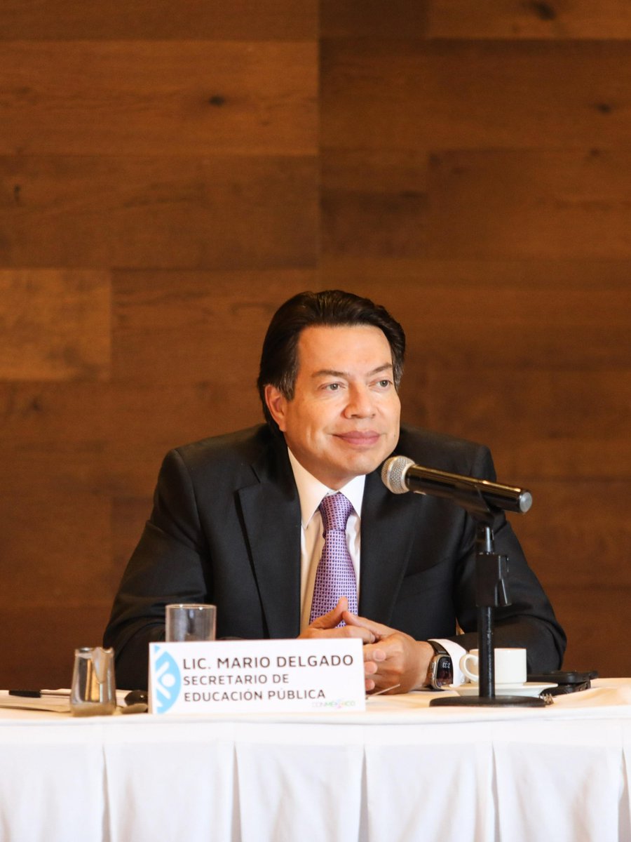 mario_delgado's tweet image. En reunión con los directivos de 27 empresas con presencia global, agremiadas al Consejo Mexicano de la Industria de Productos de Consumo (#ConMéxico), acordamos sumar esfuerzos para impulsar y fortalecer la estrategia integral #VidaSaludable de nuestra presidenta, @Claudiashein;…