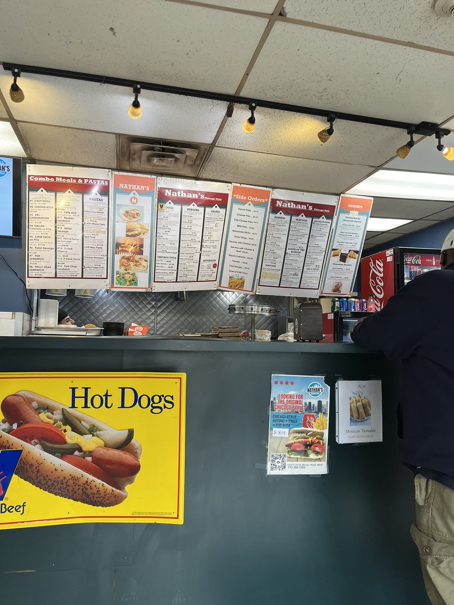 53rdStreetEatz's tweet photo. Stop 14: Nathan’s Chicago Style

A thread 🌭 https://t.co/HbL3iNdmYm