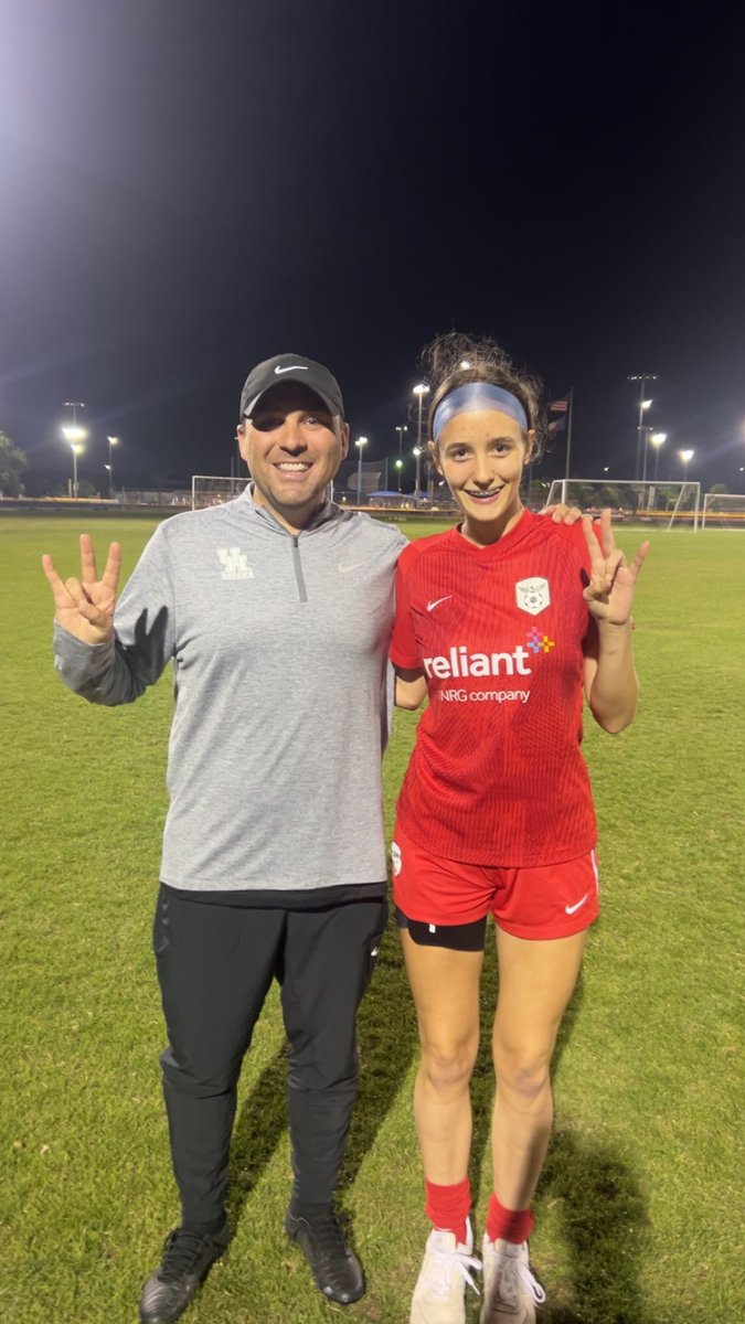Lila Bailey (@lbaileysoccer) on Twitter photo Huge thanks to Ben Williams for an amazing training session tonight! What a wonderful experience and I’m super grateful to have learned more about the next level. <a href="/UHCougarSoccer/">Houston Soccer</a> Go Coogs! Huge thanks to Ben Williams for an amazing training session tonight! What a wonderful experience and I’m super grateful to have learned more about the next level. <a href="/UHCougarSoccer/">Houston Soccer</a> Go Coogs!